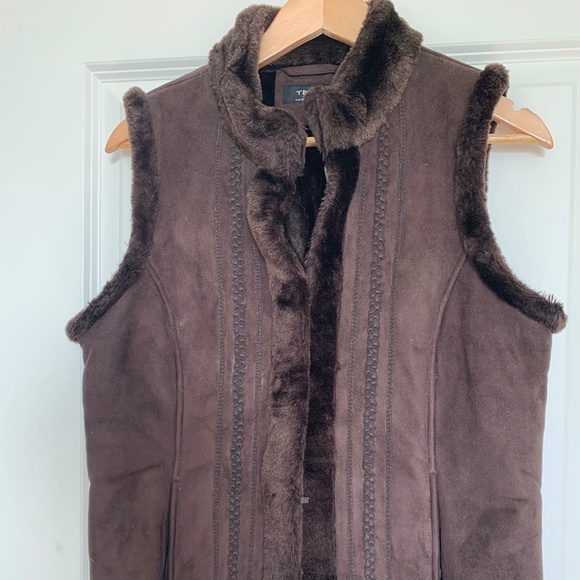 Tribal Vest chocolate brown size medium - Picture 1 of 3